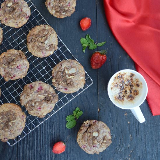 Strawberry Muffins with Streusel