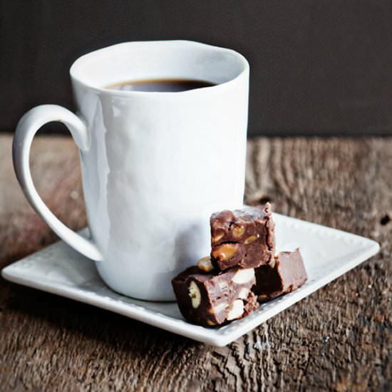 Caramel Cashew Chocolate Fudge