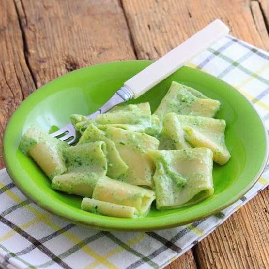 Paccheri with Rucola Pesto