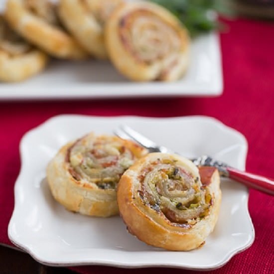 Prosciutto and Gruyere Pinwheels