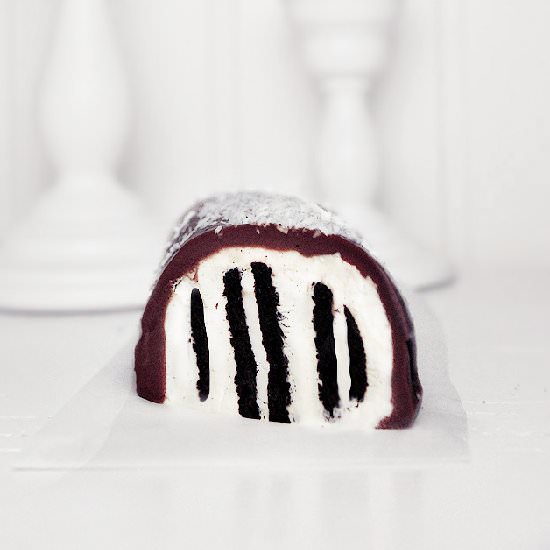 Zebra Oreo Cake