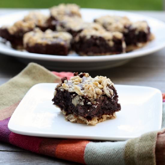Fudgy Oatmeal Bars