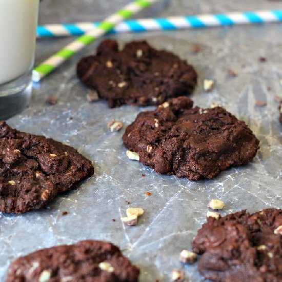 Mint Dark Chocolate Chip Cookies