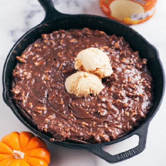 Pumpkin Chocolate Skillet Cake