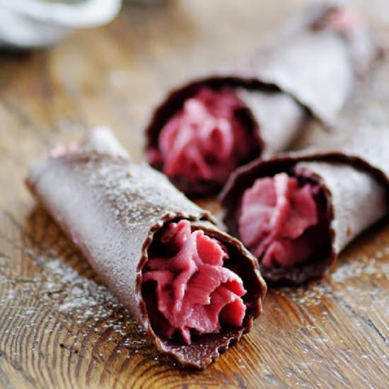 Chocolate Cannelloni Raspberry