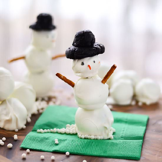 OREO Cookie Ball Snowmen