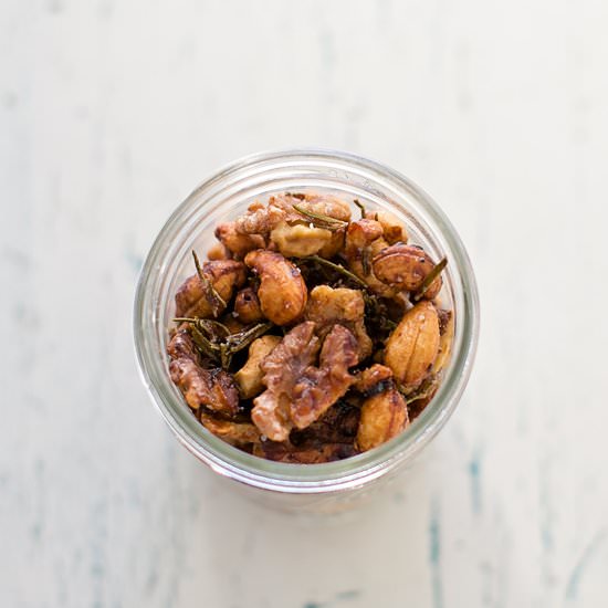 Honey Rosemary Walnuts & Cashews