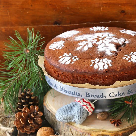 Spice Cake with Nuts