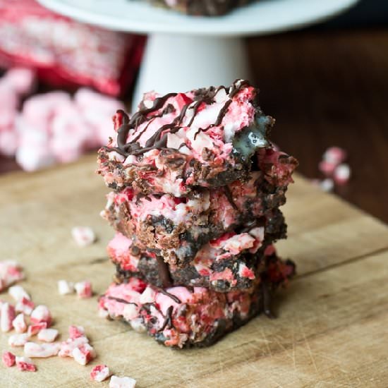 Peppermint S’more Magic Bars