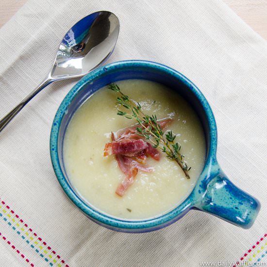 Herbed Cauliflower Potato Chowder