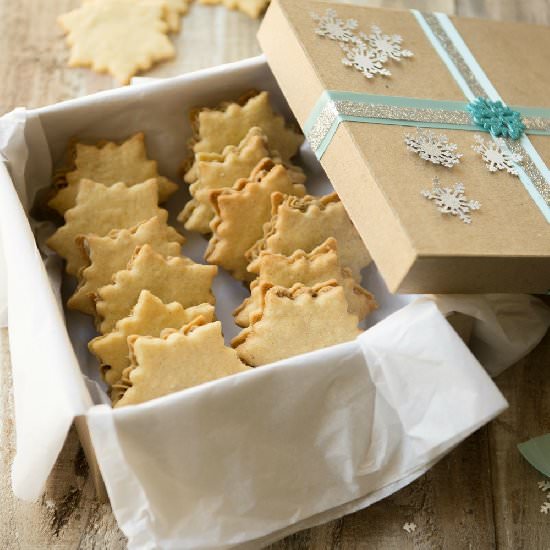 Vanilla Cardamom Sandwich Cookies
