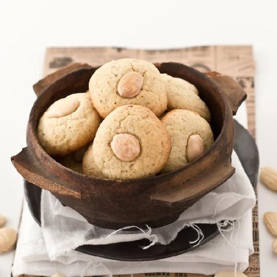 Cookies with Walnuts