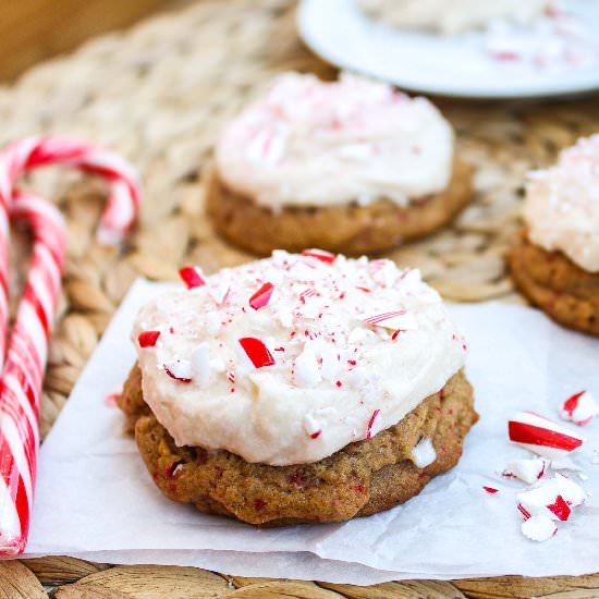 Candy Lasses: Molasses & Peppermint