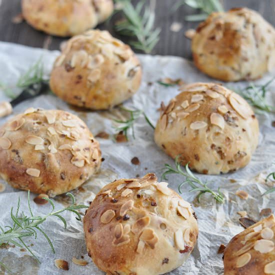 Onion Brioche with Bacon