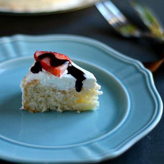 Eggless Vanilla cake
