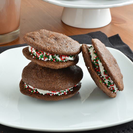 Dark Chocolate Mint Whoopie Pies