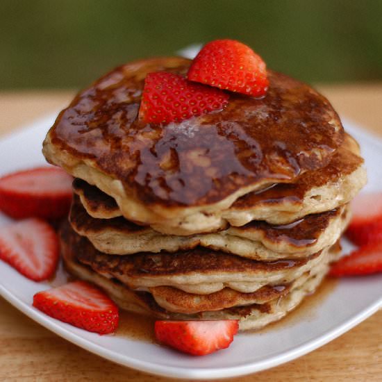 Fluffy Buttermilk Pancakes