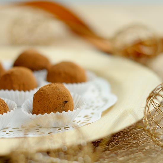 Dark Chocolate Truffles with Almond
