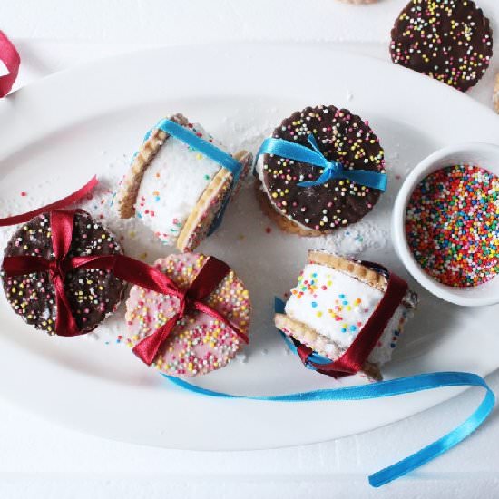 Marshmallow Sandwich Cookies