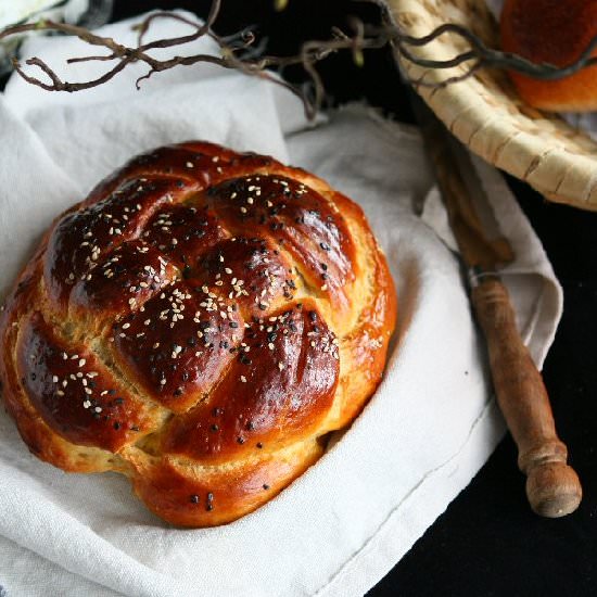 Spelt Challah