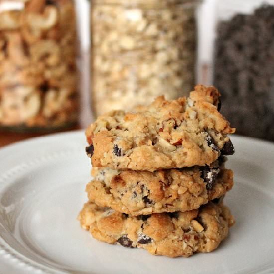 Oatmeal Nut Chocolate Chip Cookies