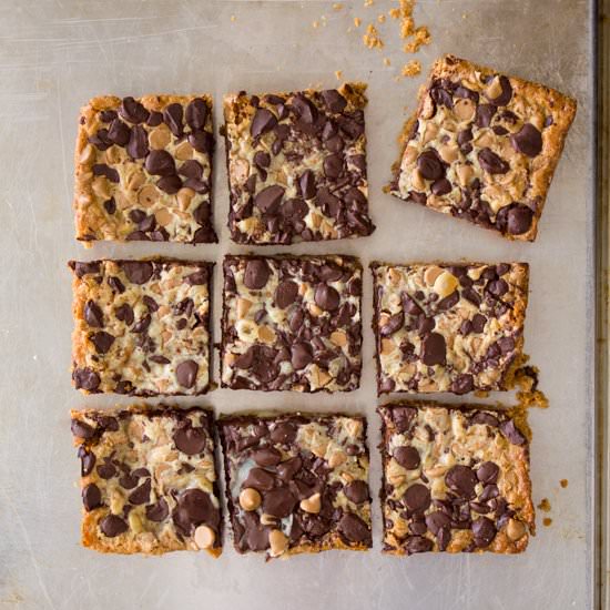 Peanut Butter Chocolate Magic Bars