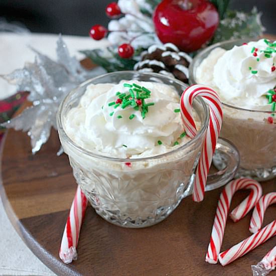 Boozy Peppermint Egg Nog Latte