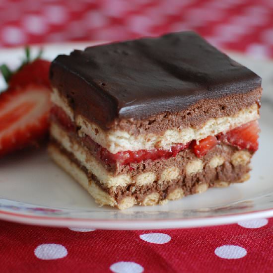 Biscuit Cake with Chocolate