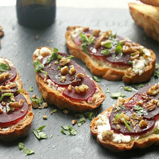 Roasted Beet & Goat Cheese Crostini
