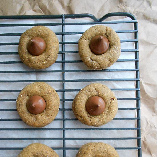 Gingerbread Kiss Cookies