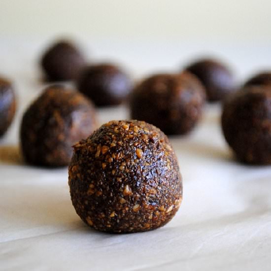 Gingerbread Lara Balls
