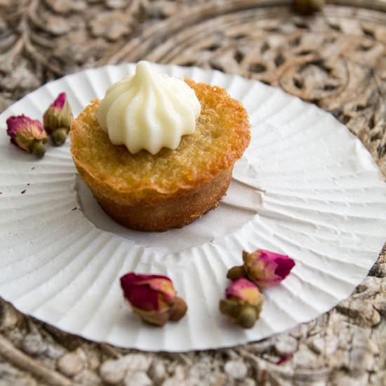 Gluten-Free Rose Mini Cakes