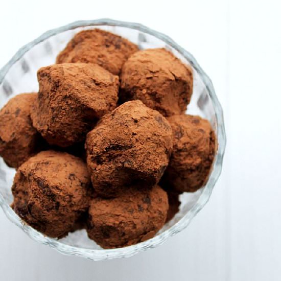 Raw vegan truffles