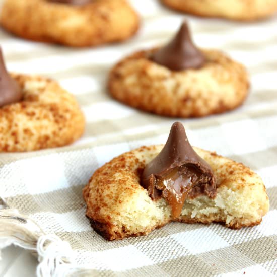 Coconut Butter Caramel Kiss Blossom
