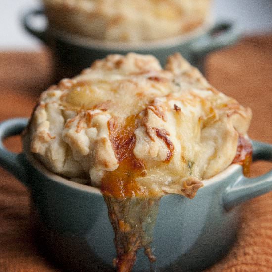 Caramelized Onion & Gruyere Bread