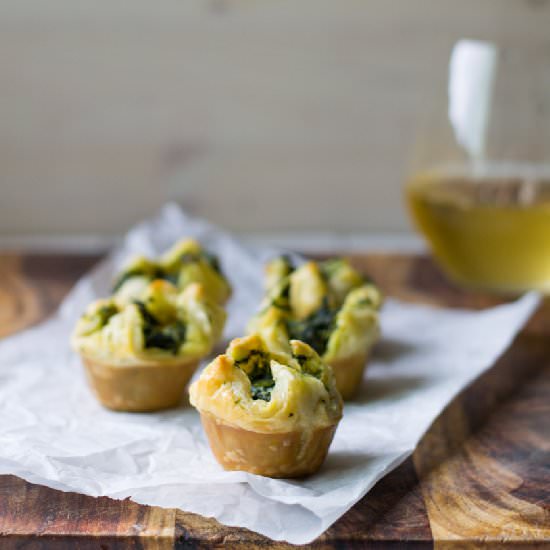 Spinach Asparagus Mini Puffs