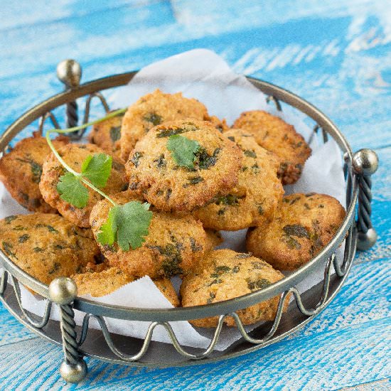 Mysore Vadai (Deep Fried Snack)