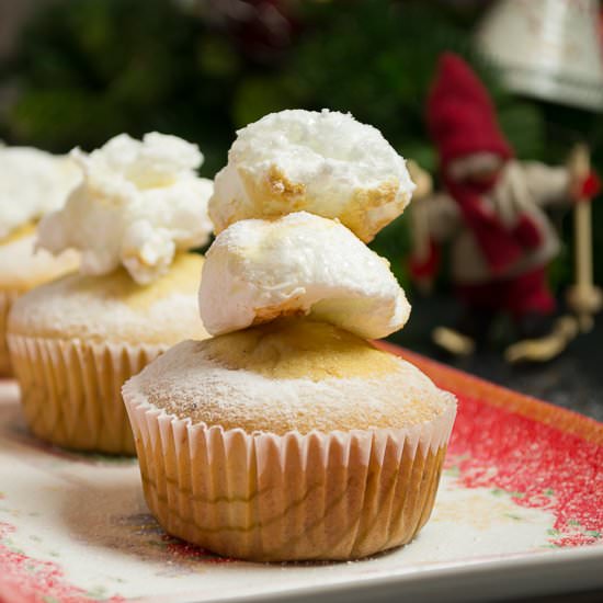 Gingerbread Christmas Muffins