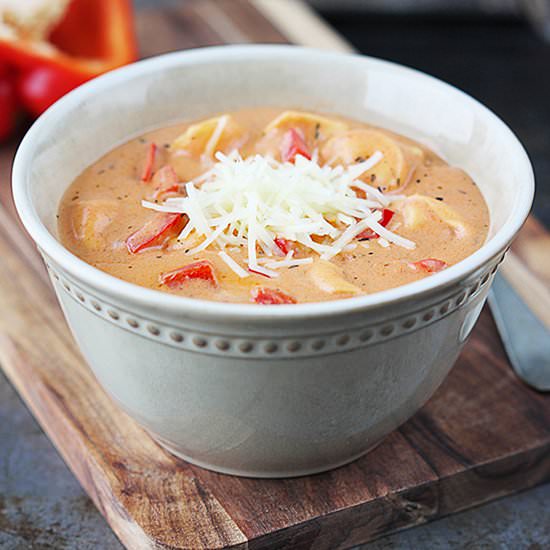 Tomato Tortellini Soup