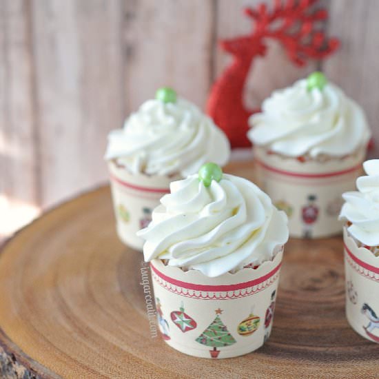 CocoNog Christmas Cupcakes