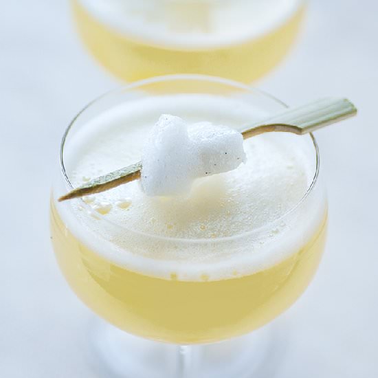 Homemade Marshmallow Vodka