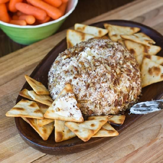 Pineapple Pecan Cheese Ball