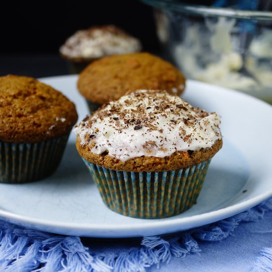 Easy Carrot Cake with Cream Cheese
