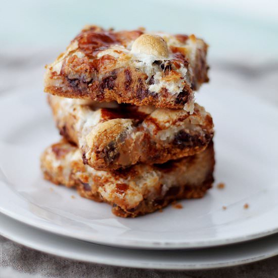 Peanut Butter Marshmallow Magic Bar