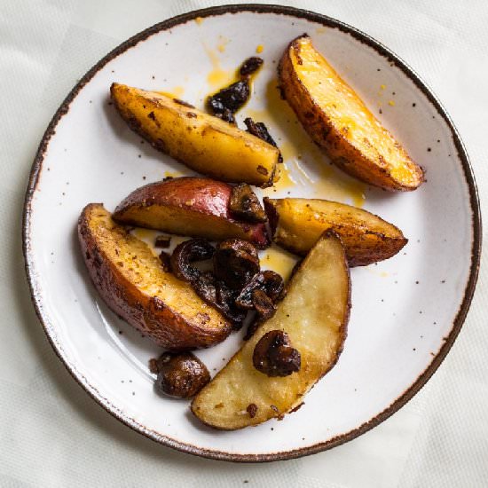 Paprika Oil Potatoes