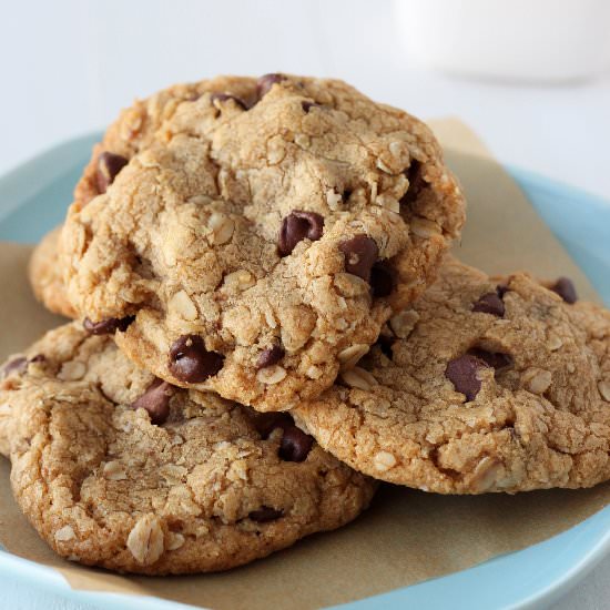 Oatmeal Chocolate Chip Cookies