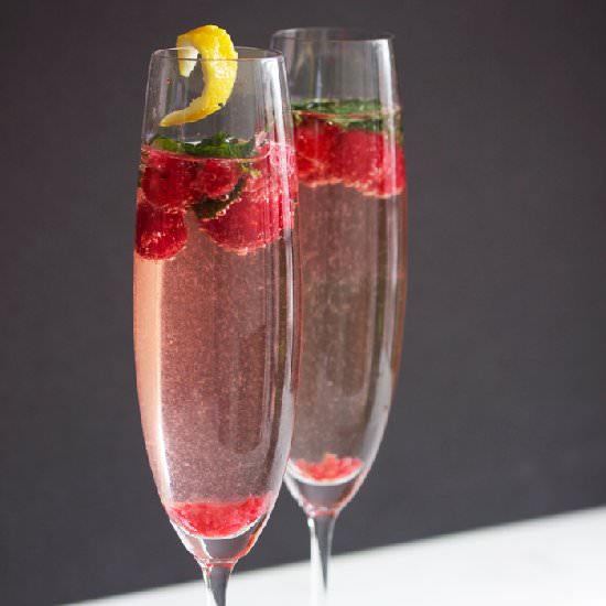 Light French Kiss Cocktail