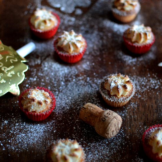 Mini Kransekage Cupcakes