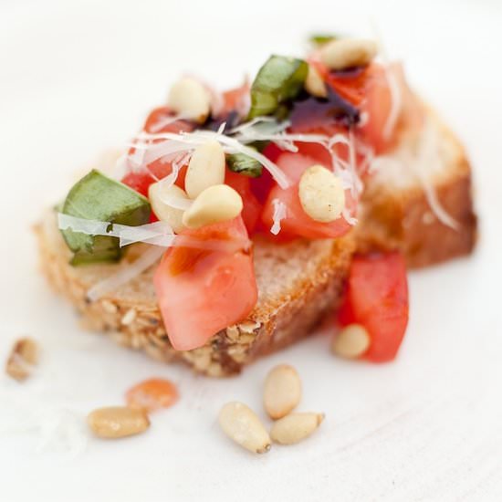 Easy Tomato Bruschetta