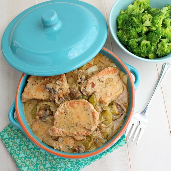Smothered Pork Chops in Slow Cooker